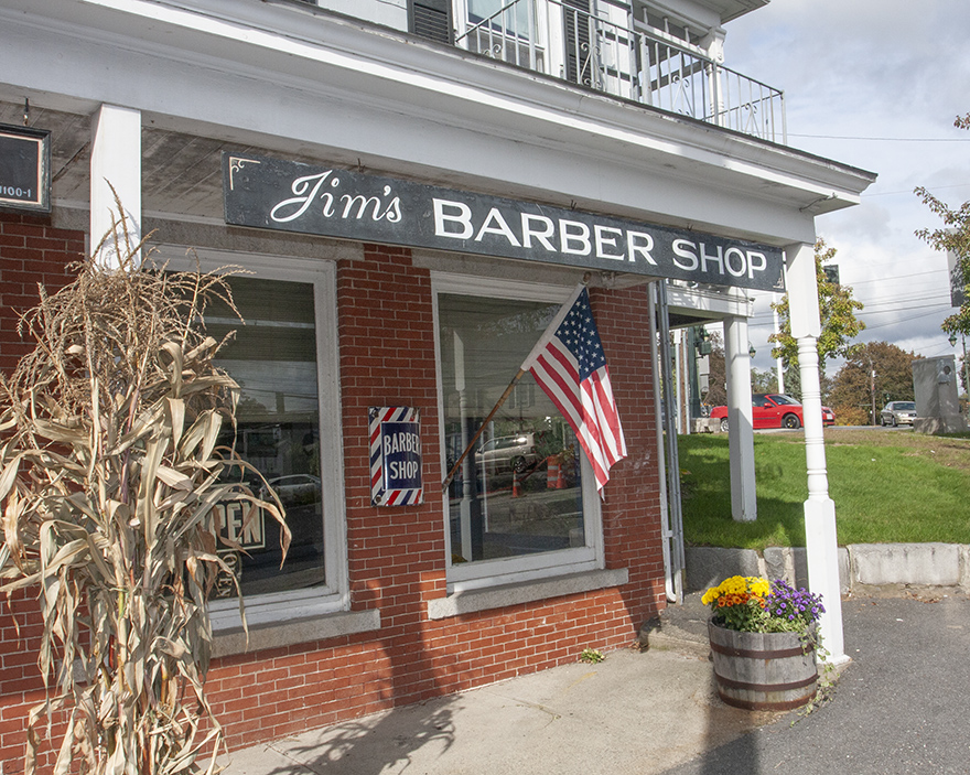 Santanas Barber Shop Exterior