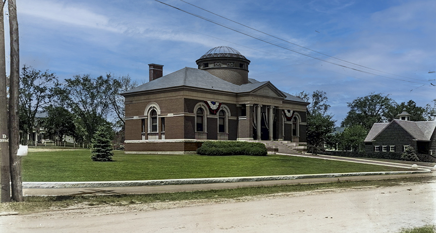 Adams Library in 1905